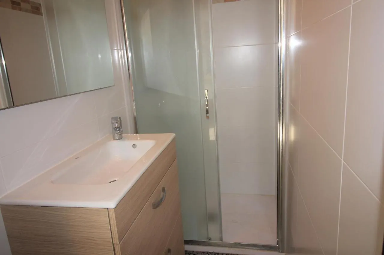 Edenmar 3253 Apartman Roses 0*,